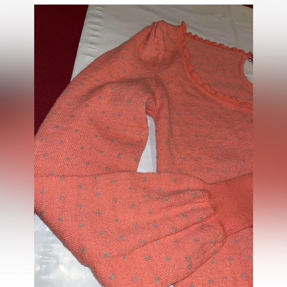 Free People PEACH WOOL Sweater Puff Sleeves Scoop Fringe Neck Gray Dots Keyhole - Picture 5 of 12